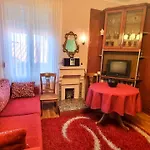 Liora's Place Korce